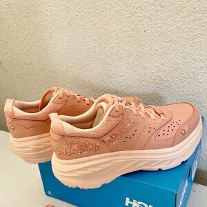 NEW IN BOX Womens HOKA® Vibrant Bloom Bondi L Sneakers Shoes 8.5 Embroidery